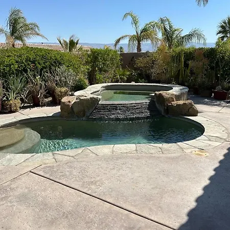 Tranquil Tierra Villa